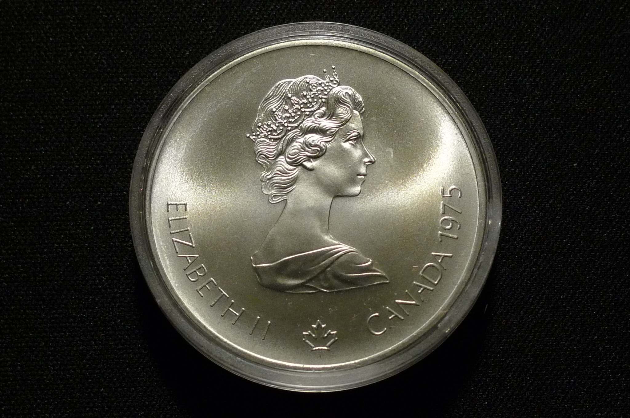Queen-Elizabeth-II-Memorial-Thread