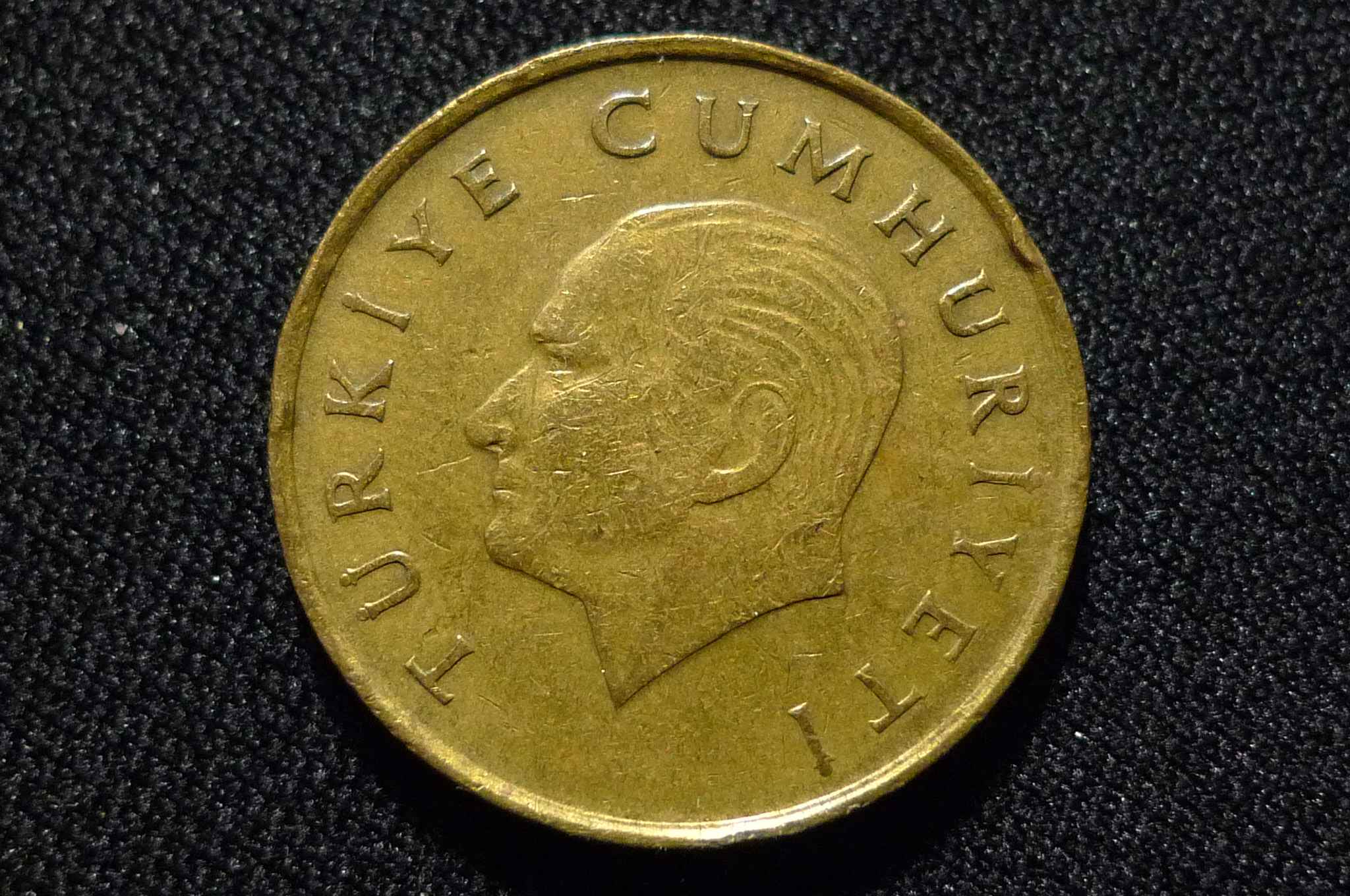 Around-The-World-With-Coins---A-Coin-Geography-Game