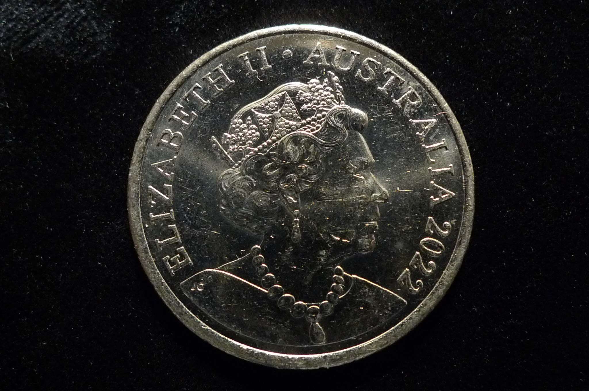 Around-The-World-With-Coins---A-Coin-Geography-Game