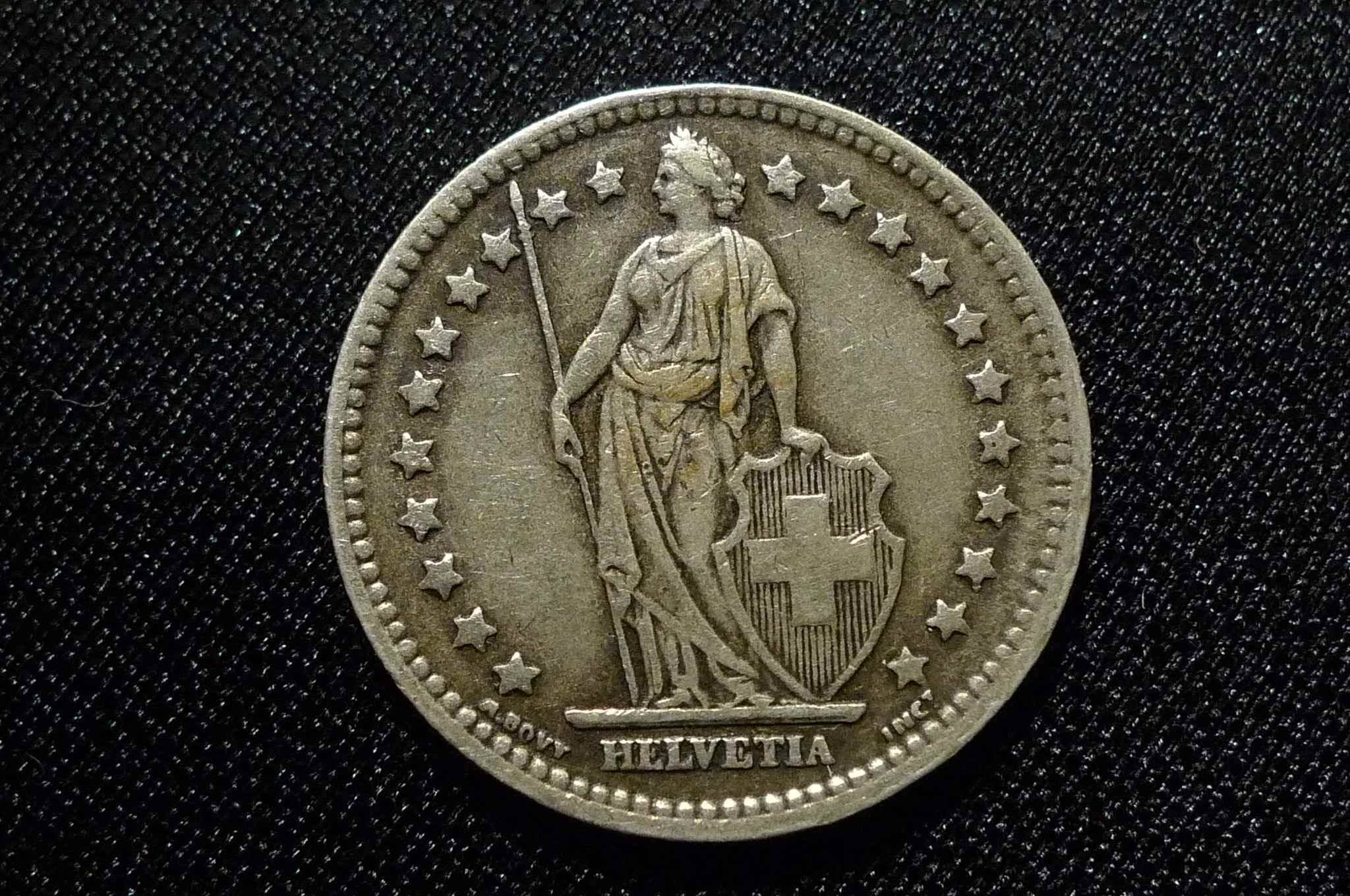 Post-Your-Coins-Depicting-Weaponry!