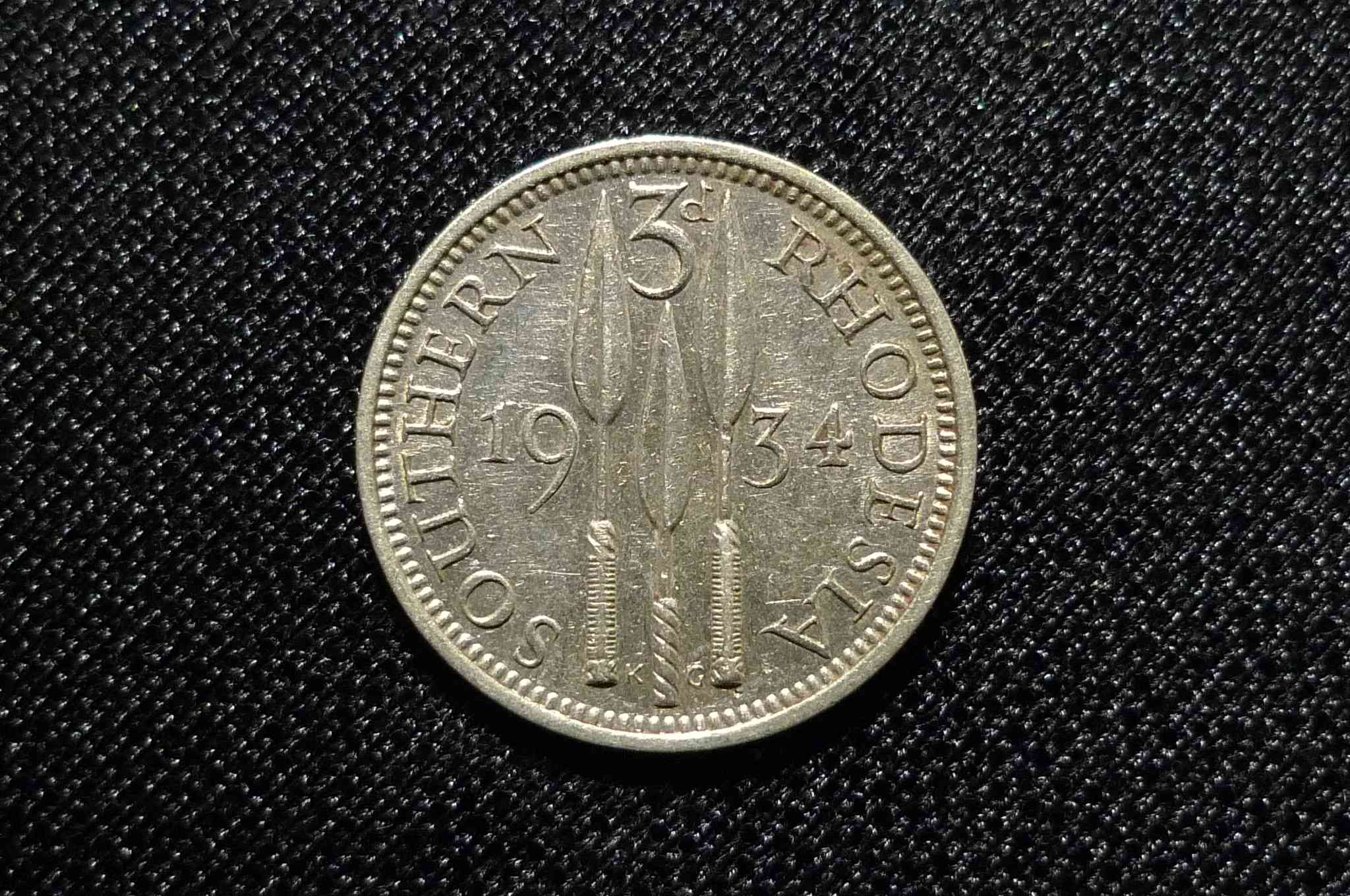 Post-Your-Coins-Depicting-Weaponry!