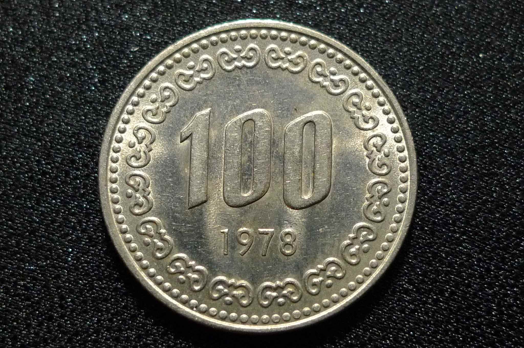 Post-Your-Coins-With-Hats