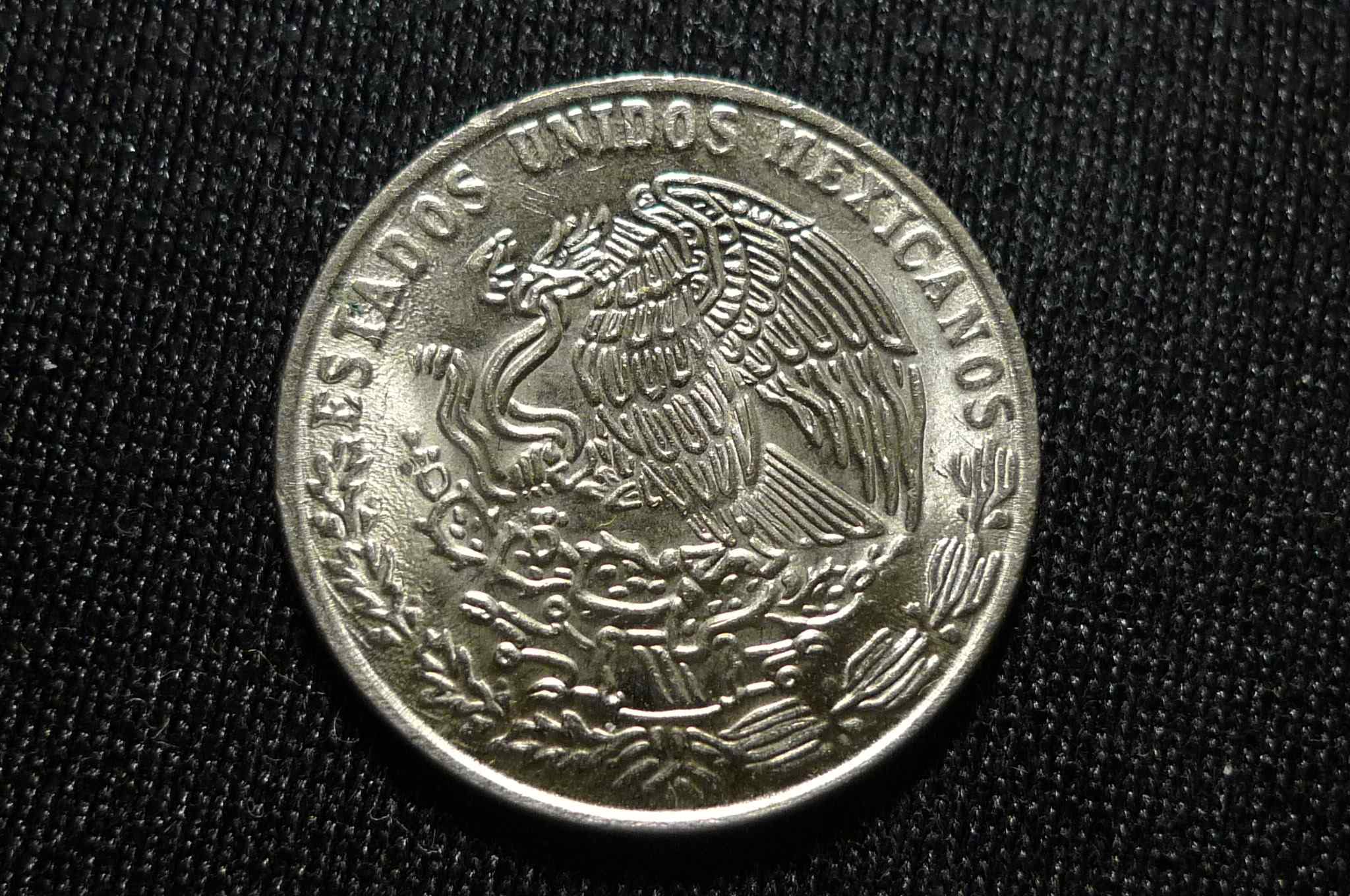 Show-Your-Coins-With-Different-Edges