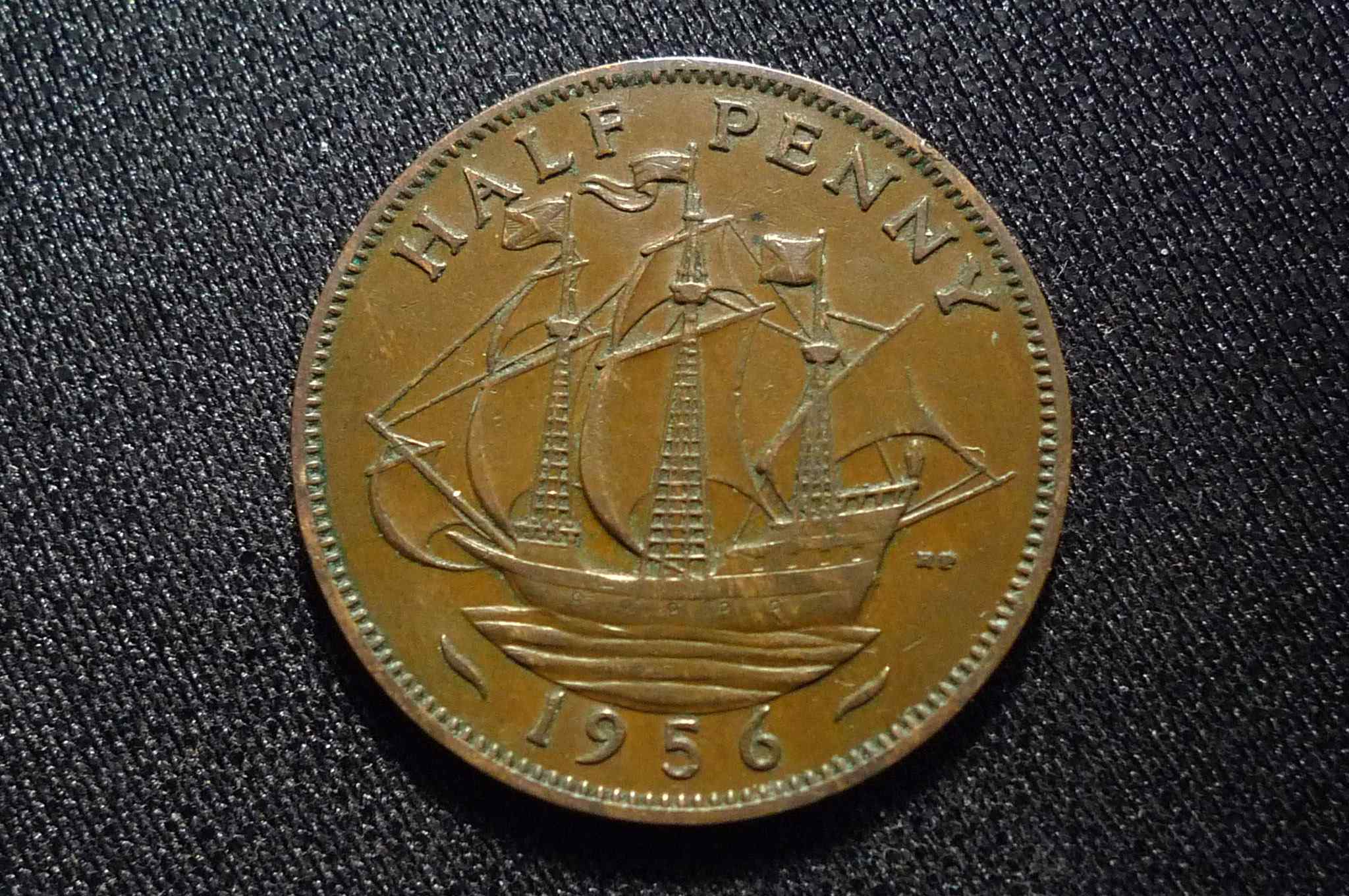 Queen-Elizabeth-II-Memorial-Thread