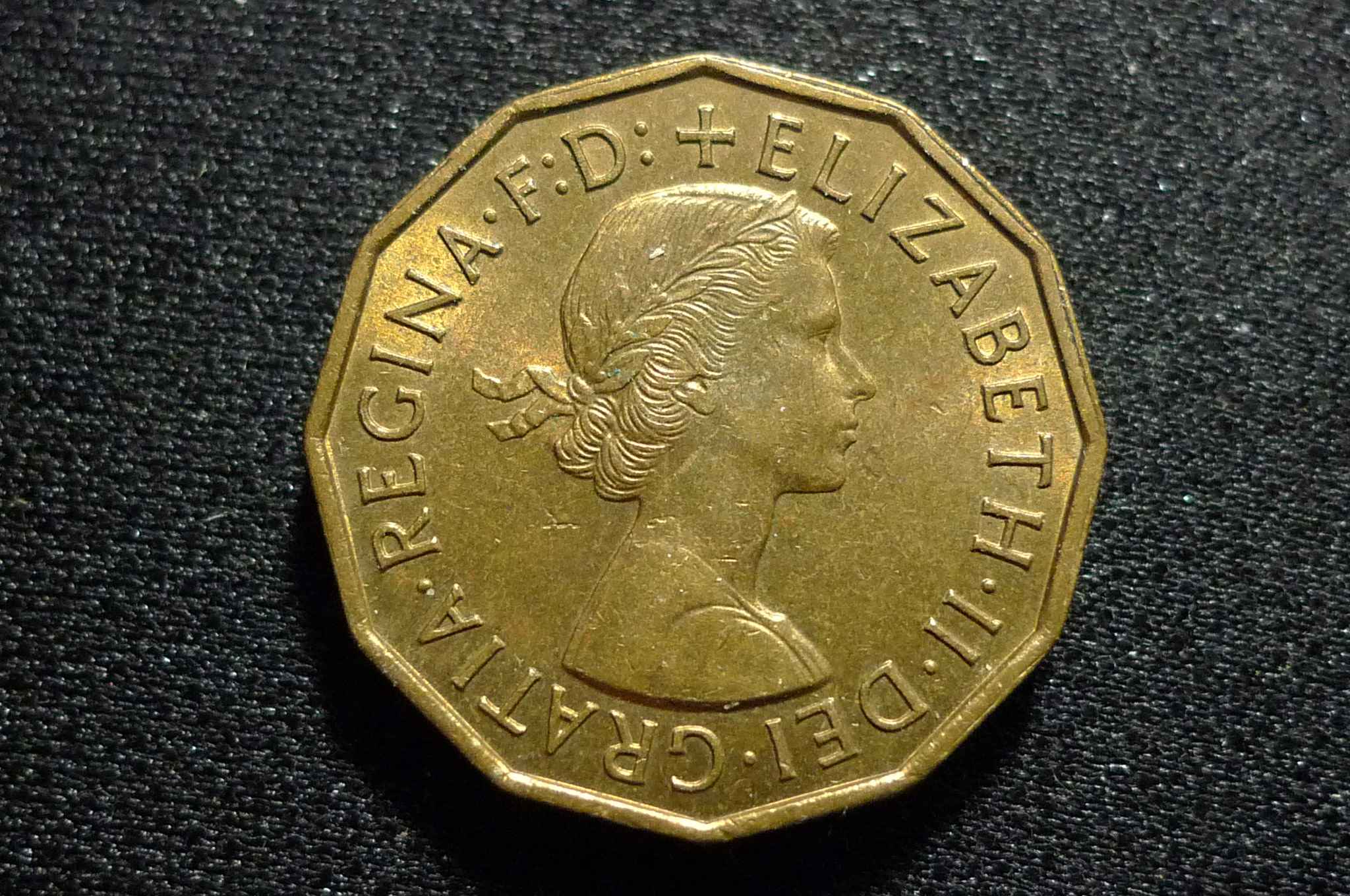 Queen-Elizabeth-II-Memorial-Thread