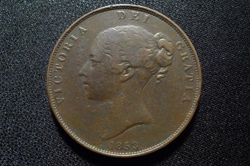 Post-Your-Coins-Depicting-Weaponry!