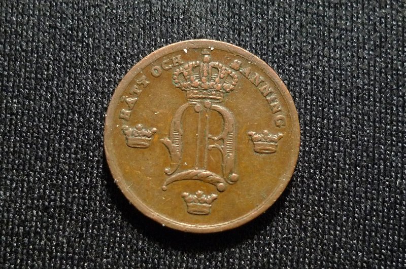 Post-Your-Coins-Depicting-Weaponry!