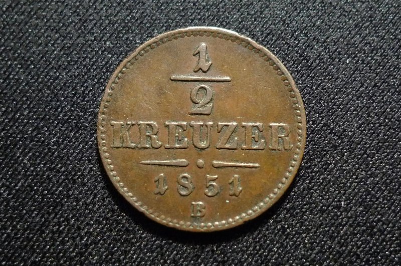 Post-Your-Coins-Depicting-Weaponry!