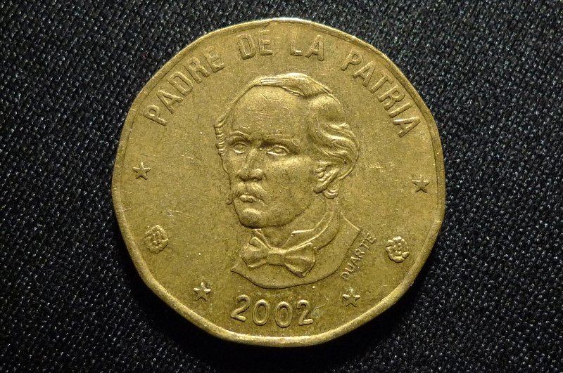 Post-Your-Coins-Depicting-Weaponry!
