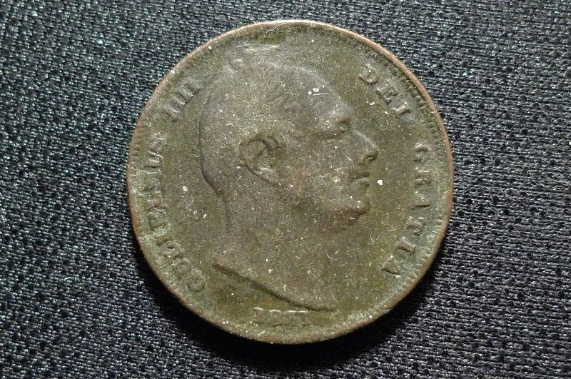 Post-Your-Coins-Depicting-Weaponry!