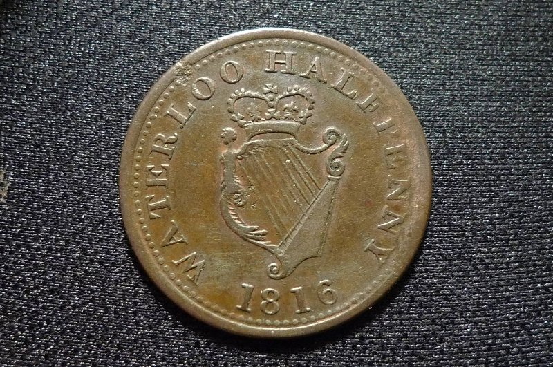 Post-A-Coin-Or-Medal-With-A-Die-Crack!