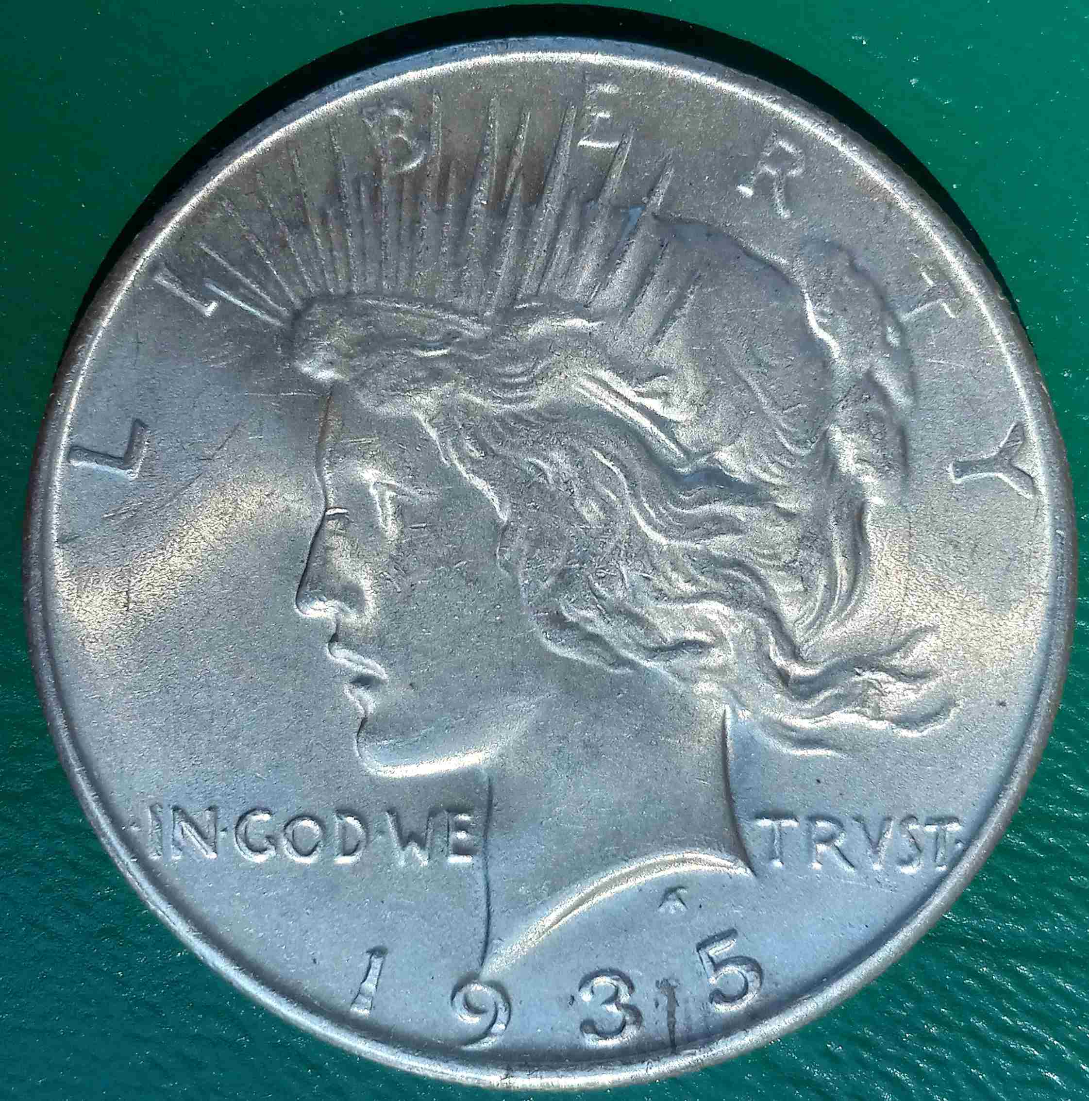 1935-Peace-Dollar-Grade
