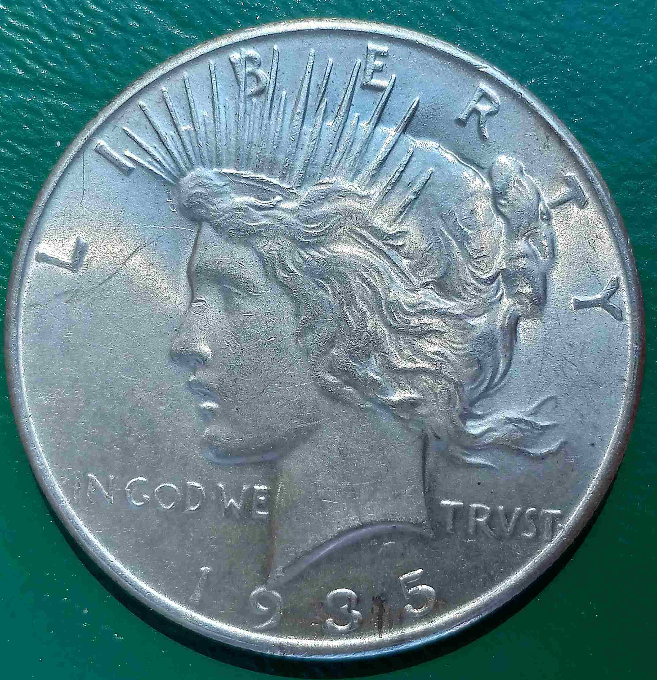 1935-Peace-Dollar-Grade