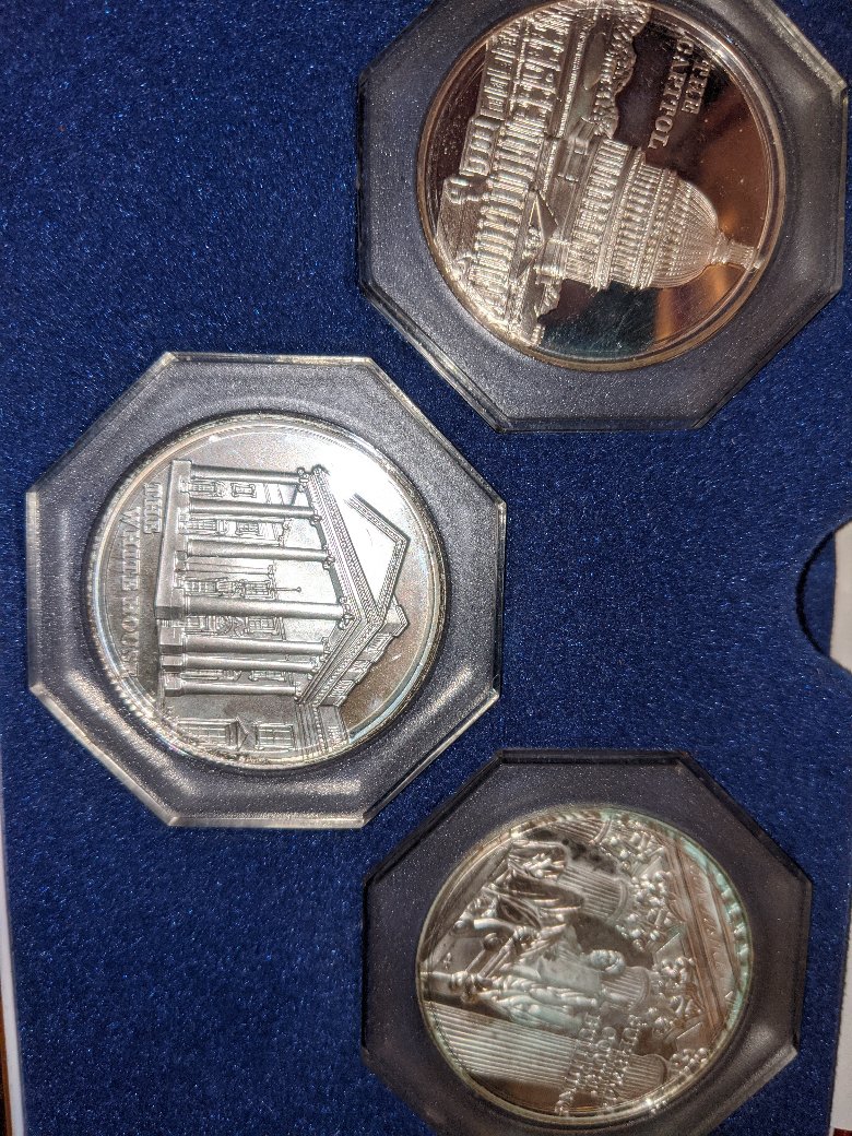 Hoping-To-Gain-Some-Concrete-Info-On-Medals-I-Have-Franklin-Mint-Silver-Rounds
