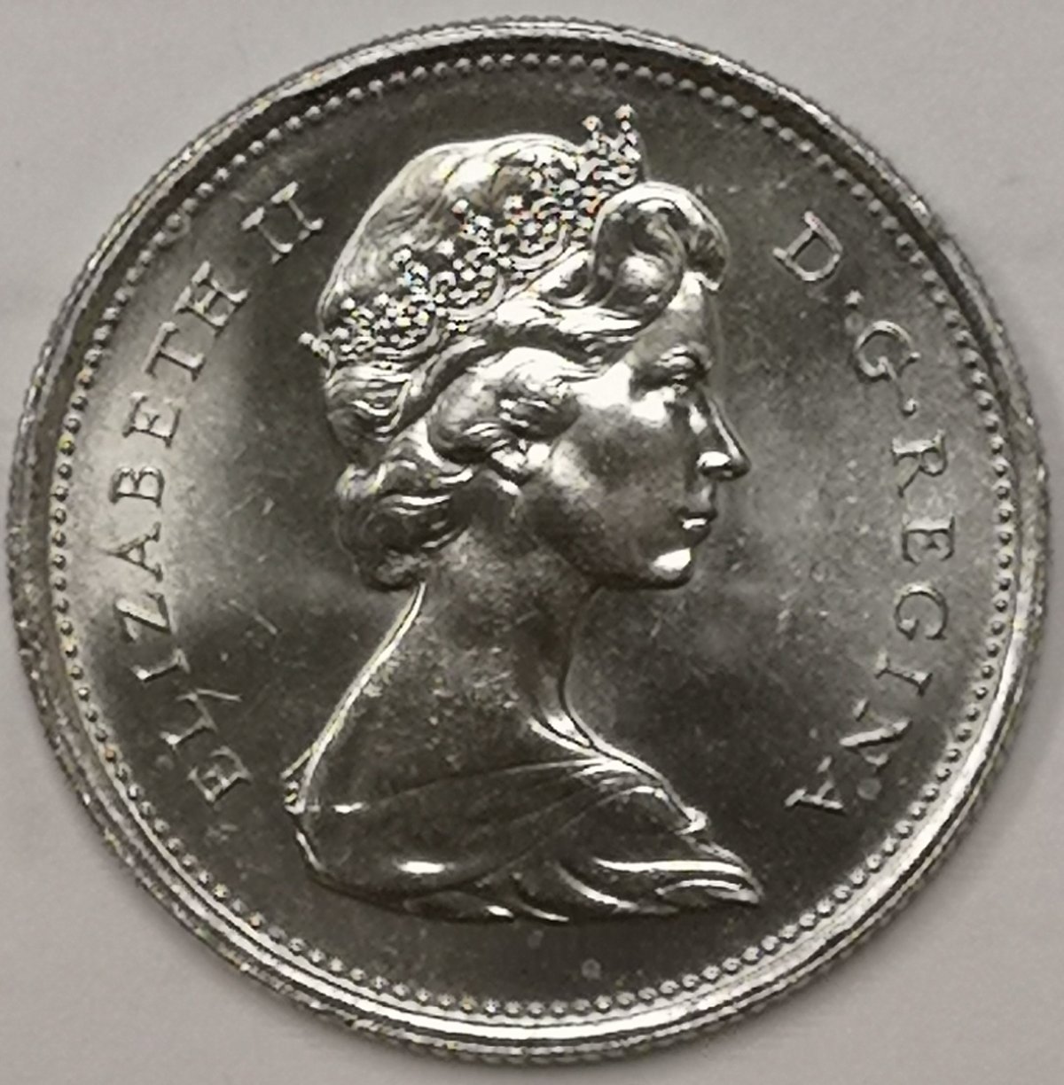 1975-25-Cents-Struck-Through-Wire?