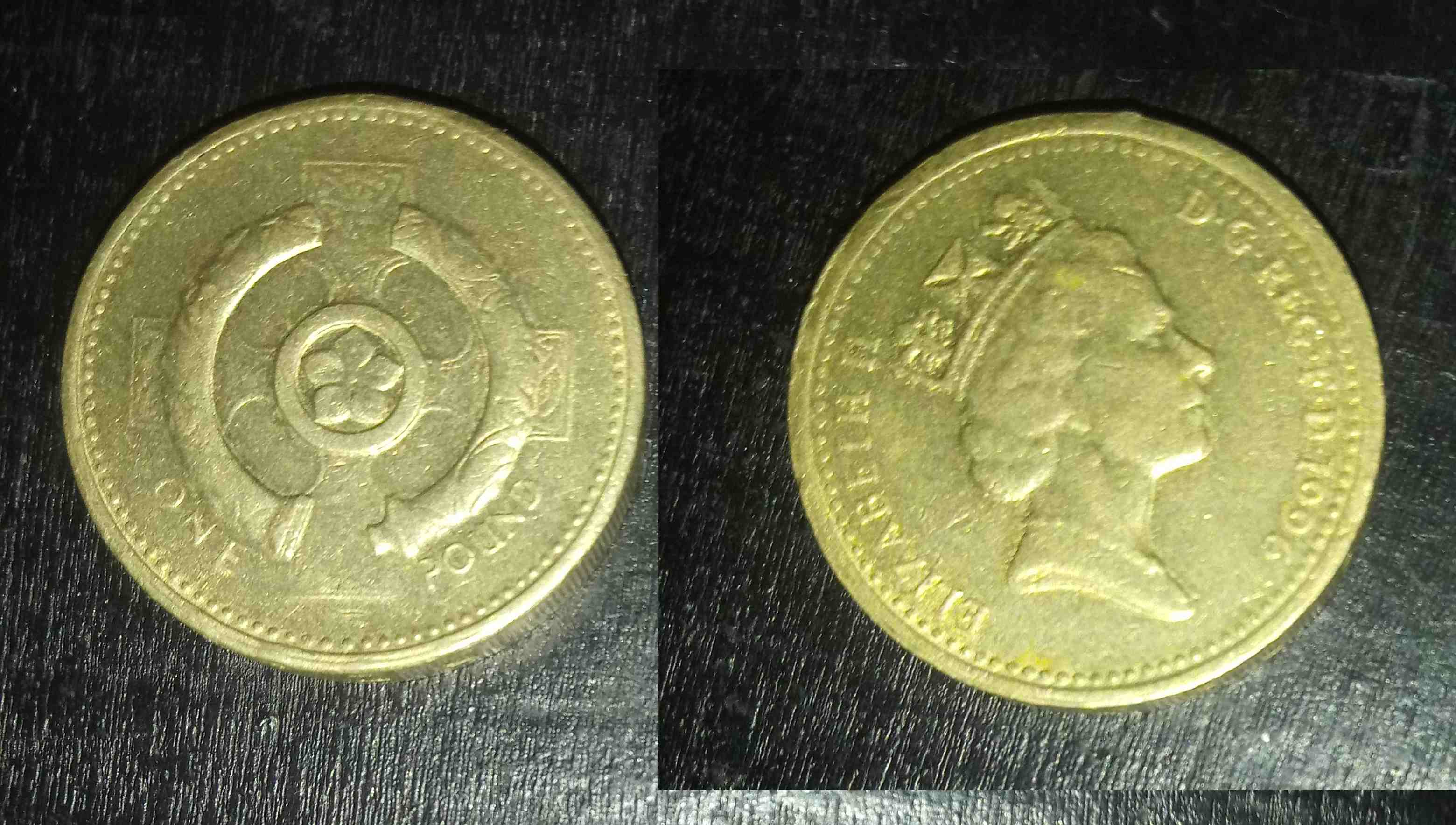 Odd-Shaped-Script-On-The-Edge-Of-A-1996-Celtic-Cross-One-Pound-Coin