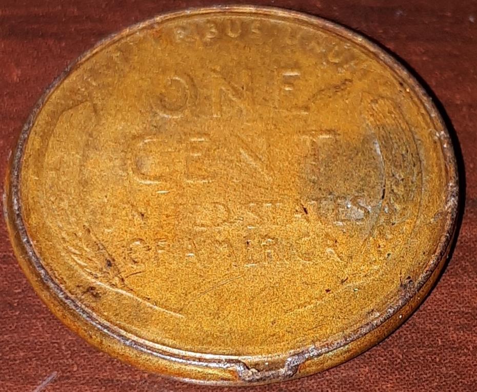 1-Cent-1958-D-Border-Stripped
