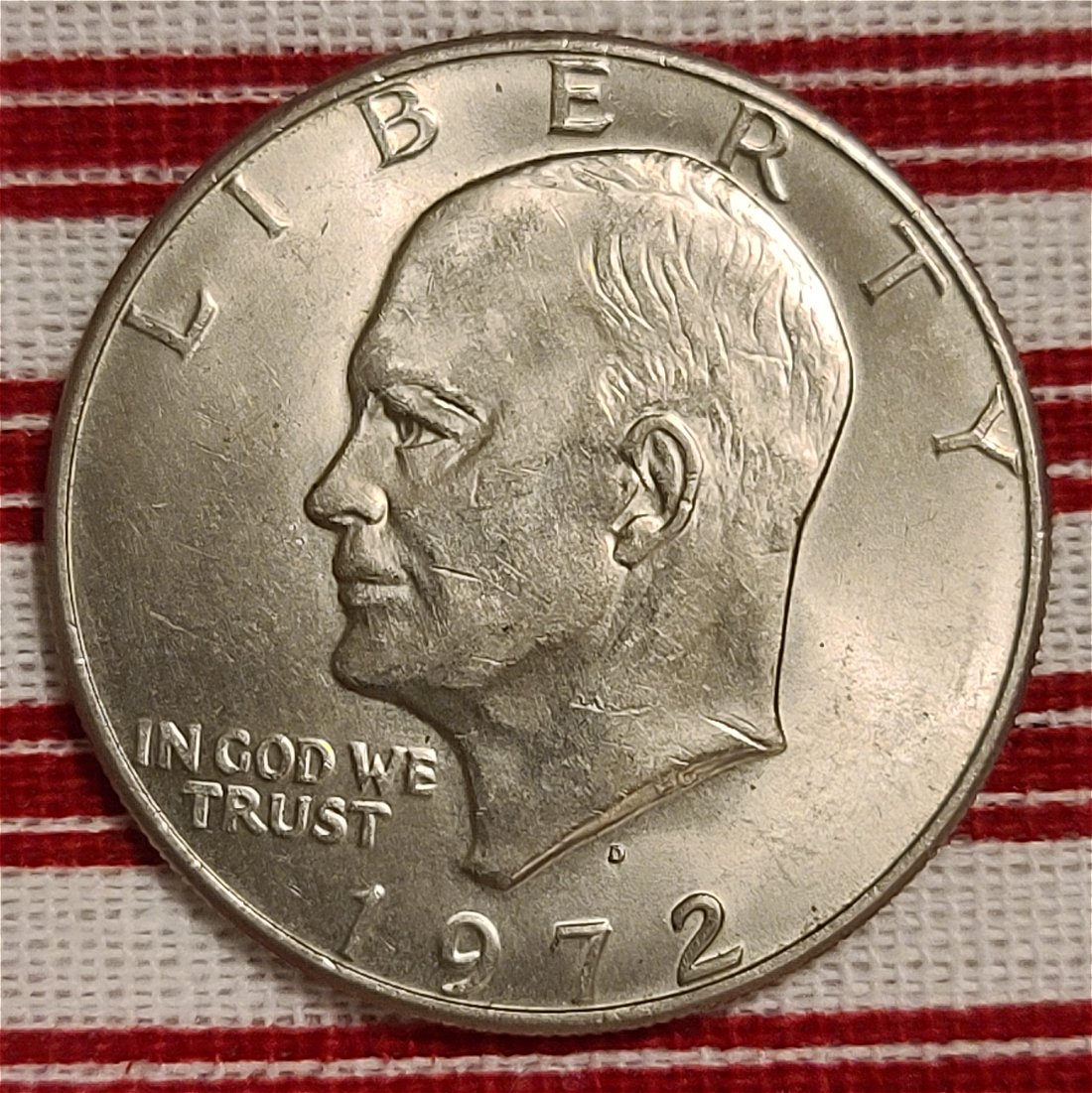 1972-D-Eisenhower-Dollar-Coin-Grade?