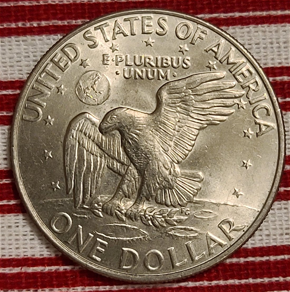 1972-D-Eisenhower-Dollar-Coin-Grade?