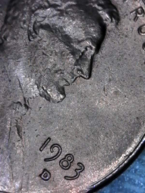 1983-D-Lincoln-Cent-Ear