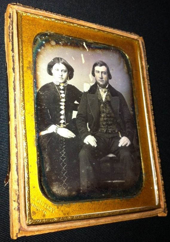1854-Slh-Huge-O?-Dangling-From-My-Late-Grandpa's-Keys.-😲