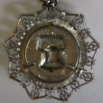 Repousse-Or-Pop-Out-Coins