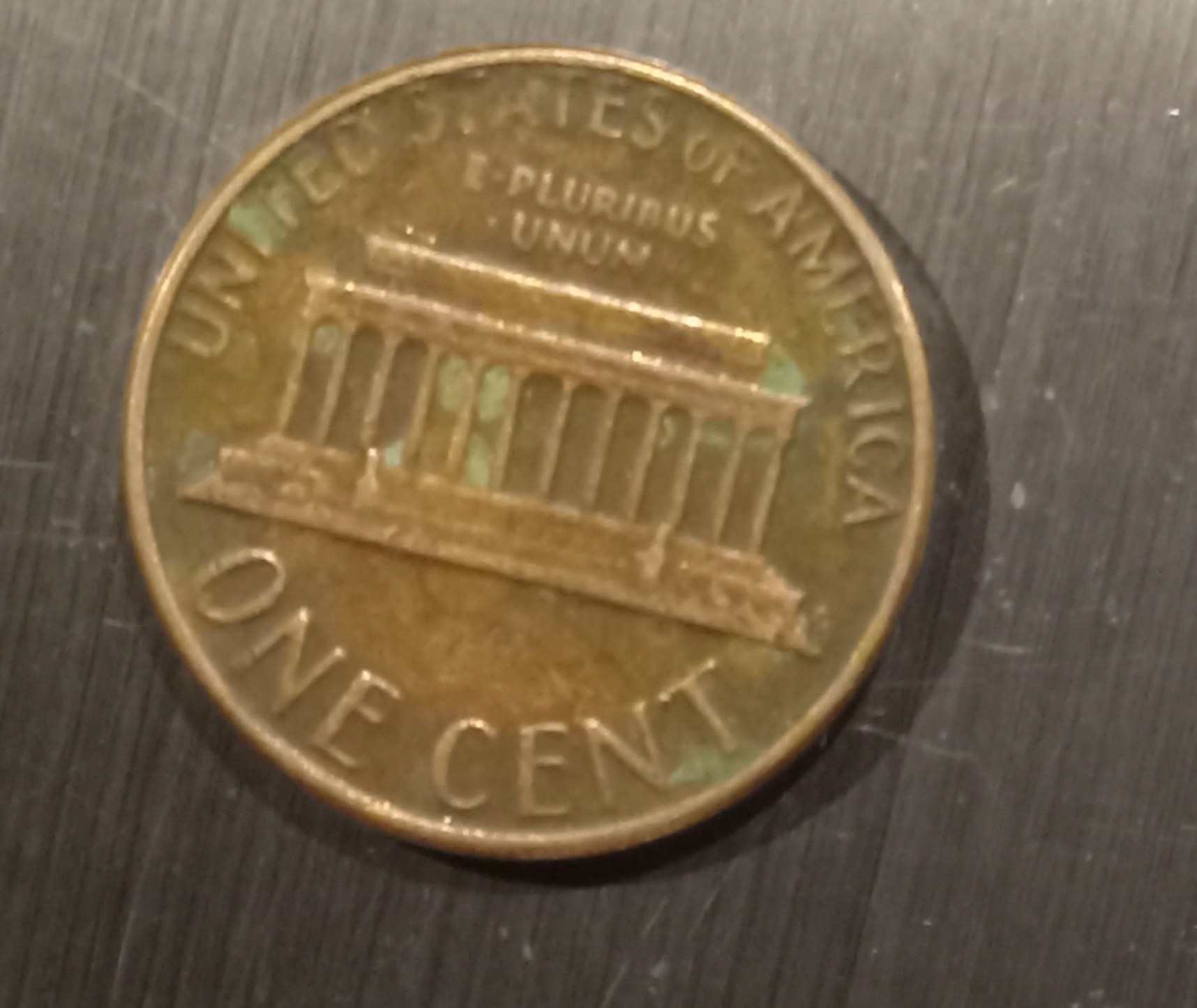 1982-D-Mint-Penny-Small-Date-Or-Large-Date?