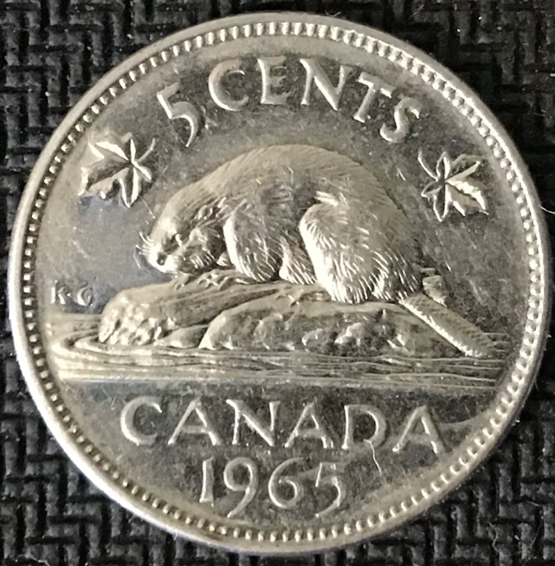 1965-5-Cent-Large-Beads-Roll-Hunting