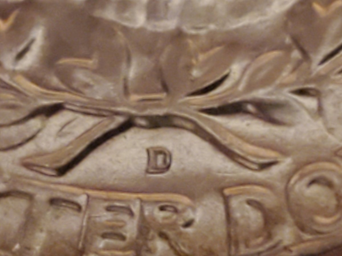 Beautiful-1964-D-Quarter.-Do-Any-Of-You-See-Any-Doubling-On-The-Letter?