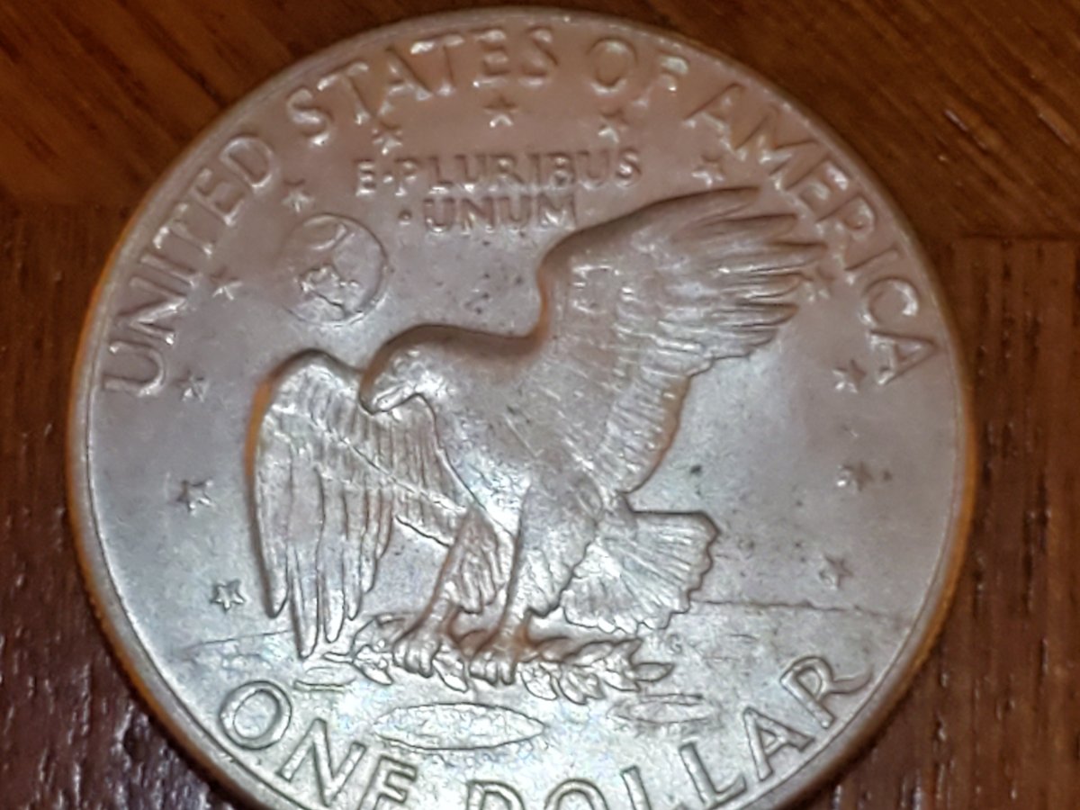 1972-Eisenhower-Dollar.-Any-Ideas-On-Type,-Or-Value?