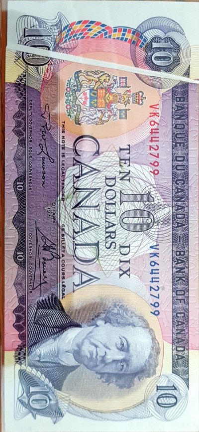 $10-Multicolored-Fold-Note