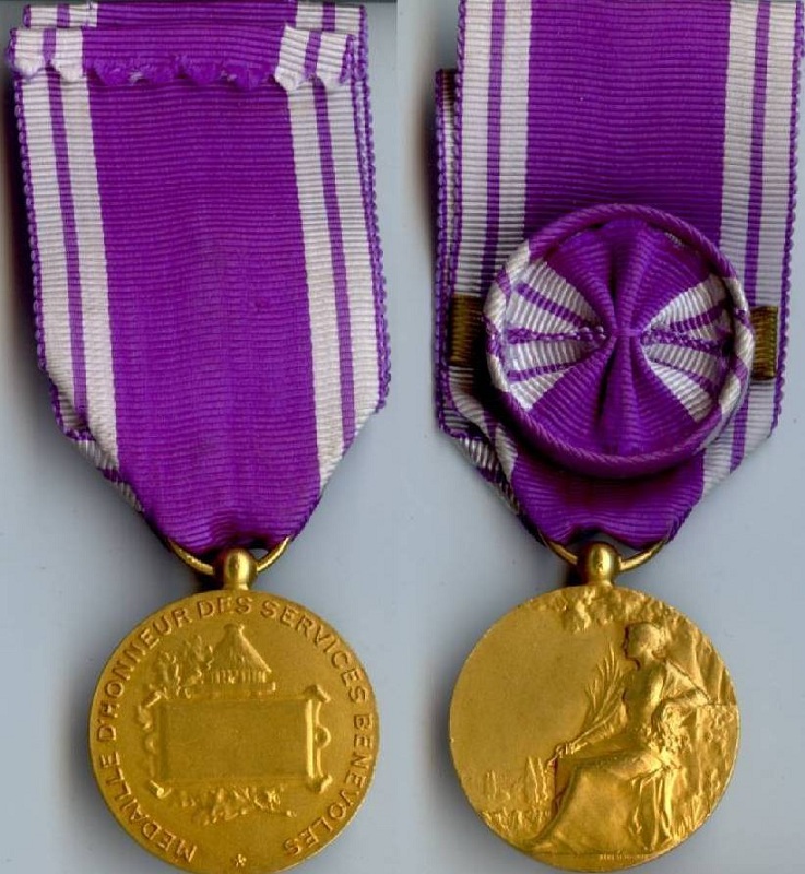 Need-Help----M�daille-D'honneur-Des-Services-B�n�voles-France