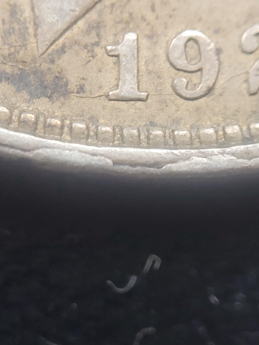 1921-Morgan-Dollar-VAM-32[b]-Discovery-Coin-Same-As-32A-But-With-Rim-Cuds