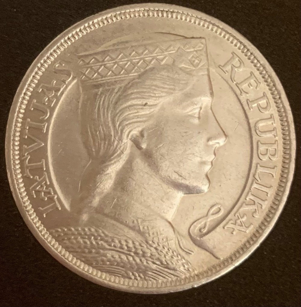 1931-Latvia-5-Lati-Silver-Coin