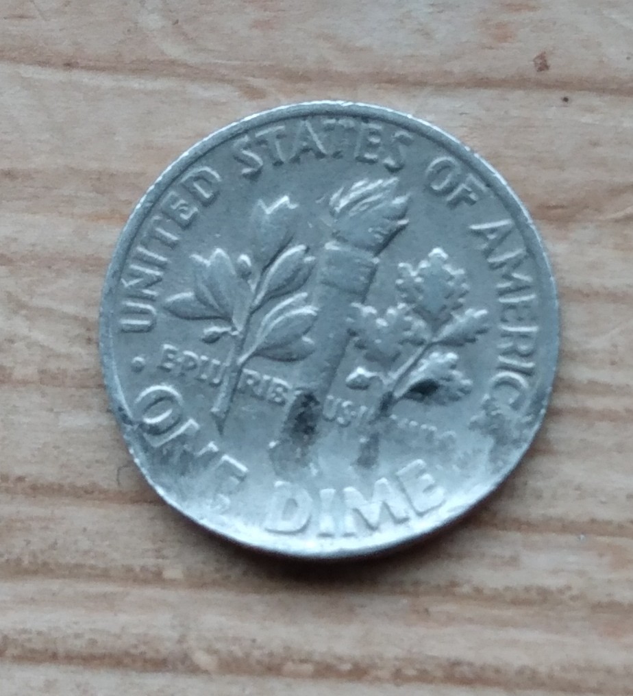 1977-Dime-Error-Or-Just-Wearing?