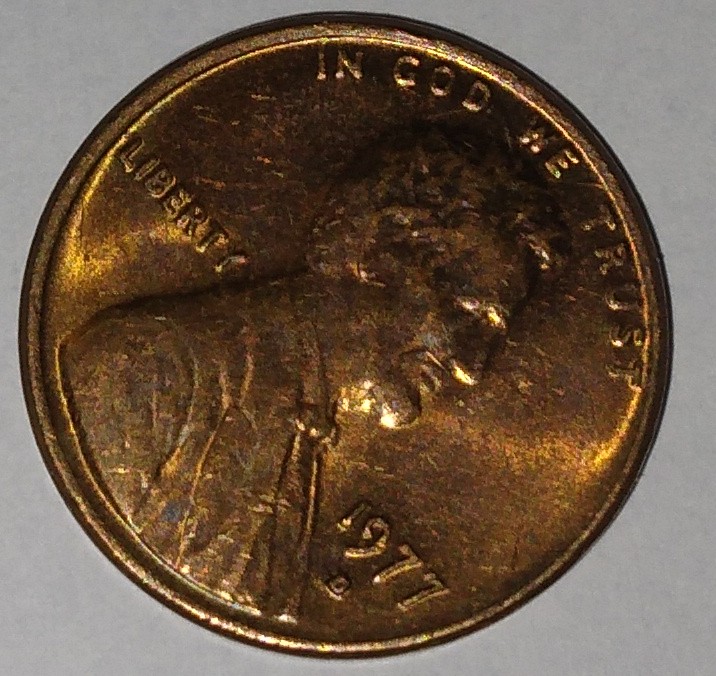 Is-This-A-Error-On-Reverse--Side-Of-This-1977-D-Lincoln--Penny?