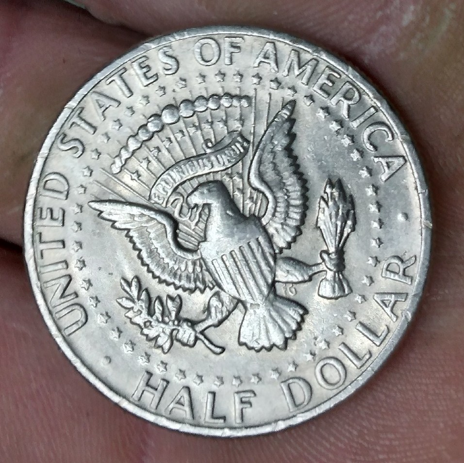 Anyone-Know-Why-This-1972-D-Half-Dollar-Looks-Like-This?