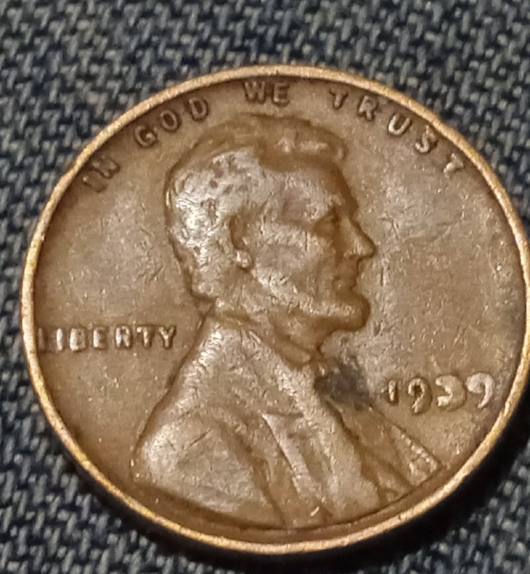 Is-This-1939-Wheat-Penny-Date-And-Word-Liberty-Errors?