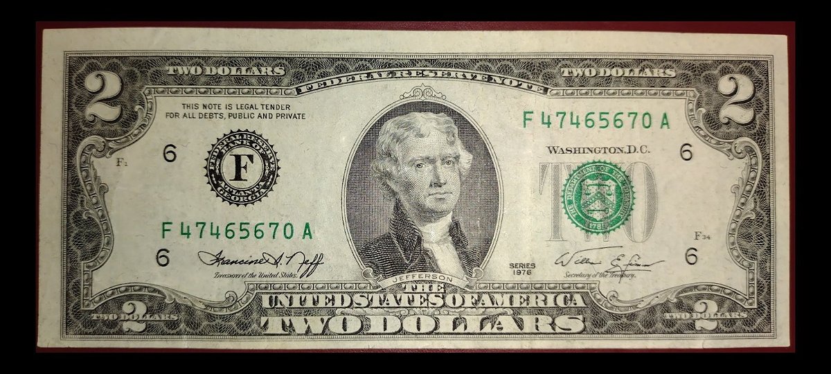 1976-$2-Bill-How-Many-Errors-Or-Special-Finds-Are-On-This-$2-Bill-I-See-About-5-Maybe?