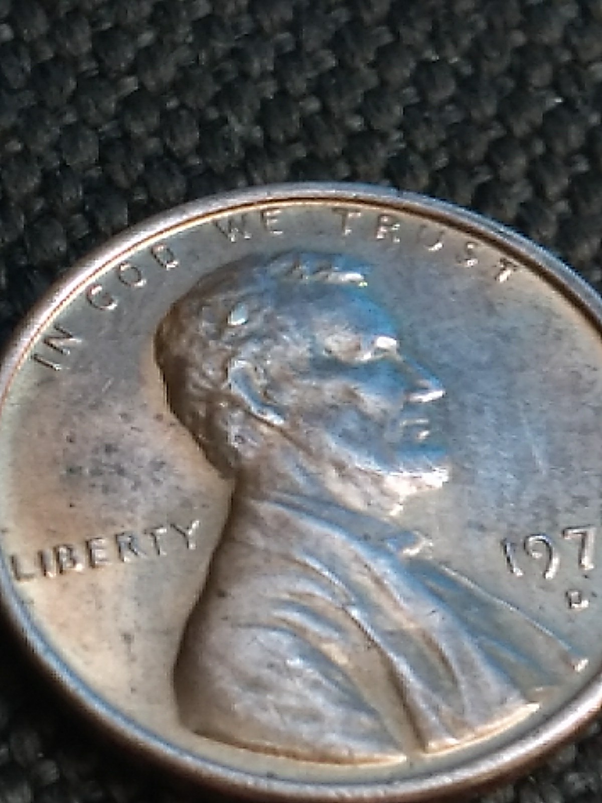 1971-D-Penny-With-Blob-On-Lincolns-Hair-,-Error?