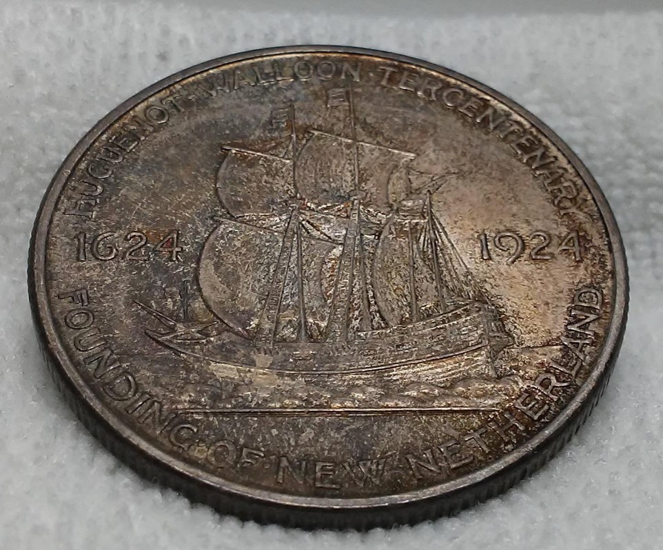 For-Grading-And-Opinions---1924-Huguenot-Commemorative-Half-Dollar