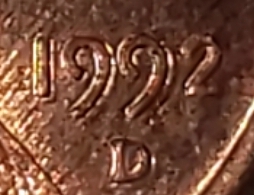 1992-D-Lincoln-Cent-With-Machine-Doubling-Or-Damage?