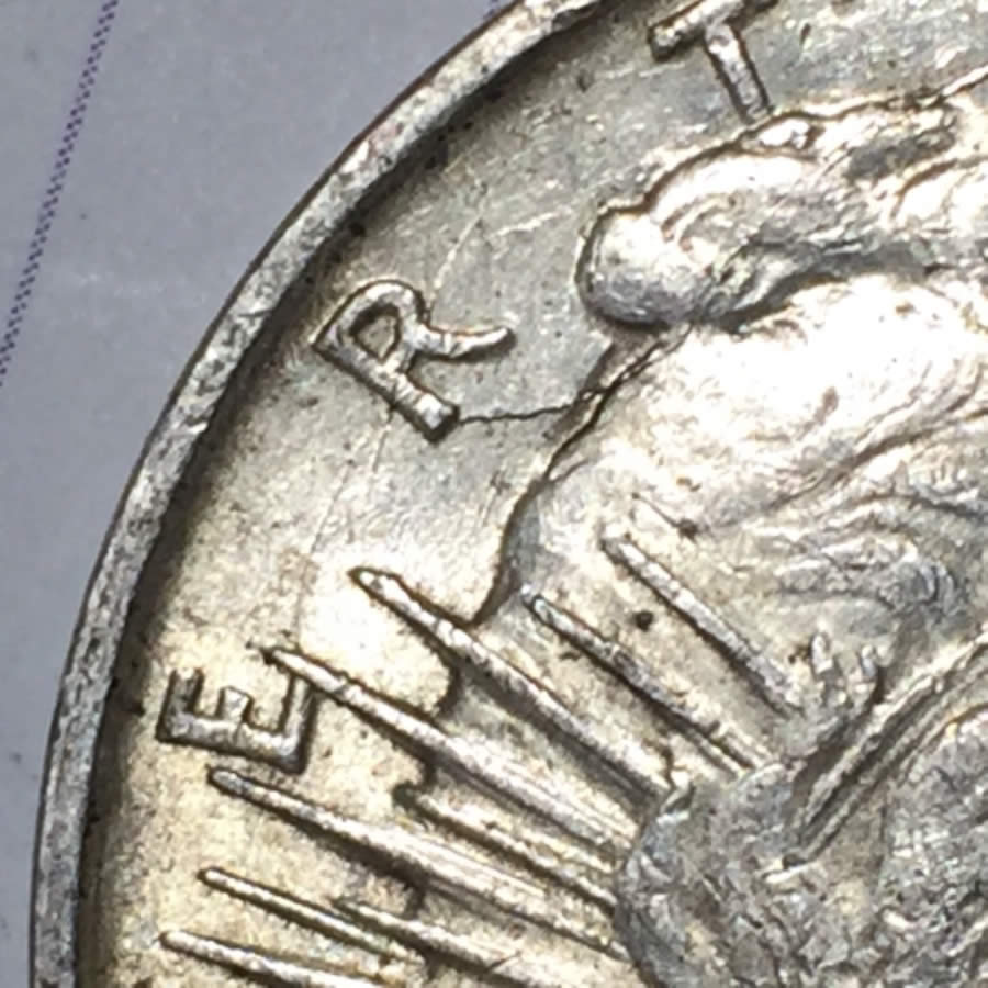 1922-Peace-Dollar�cant-Tell-What-This-Is-On-The-Coin-So-I-Bought-It