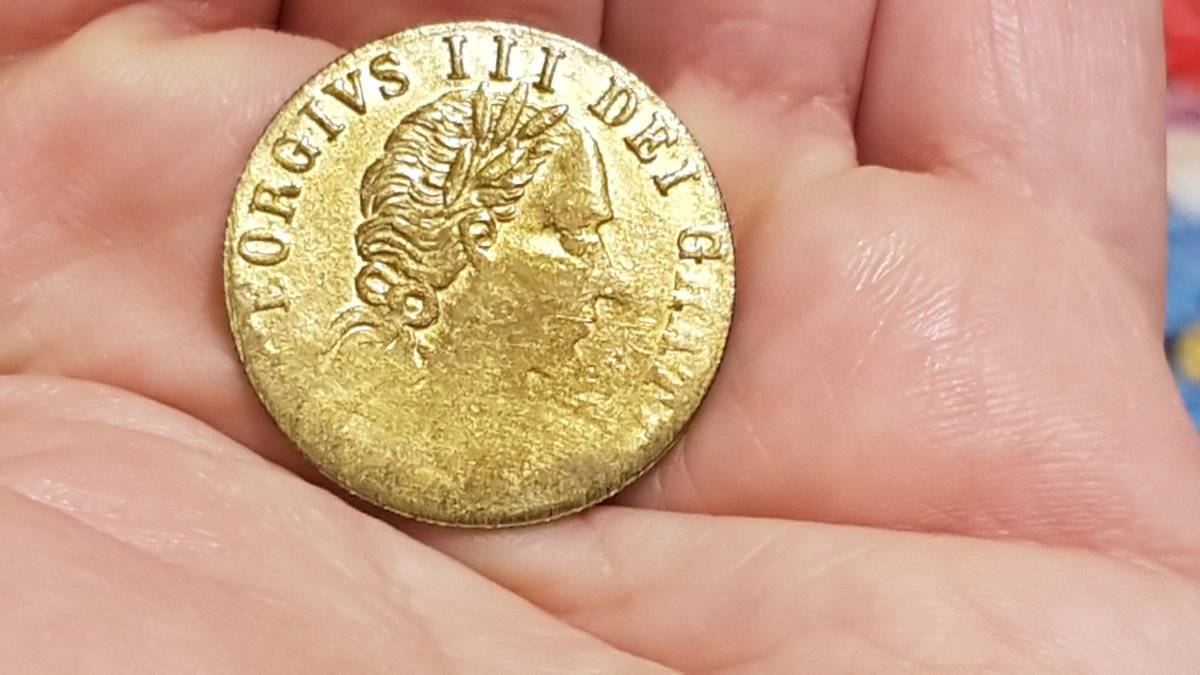 Help-Needed-To-Identify-A-Coin-Id:-Gaming-Token