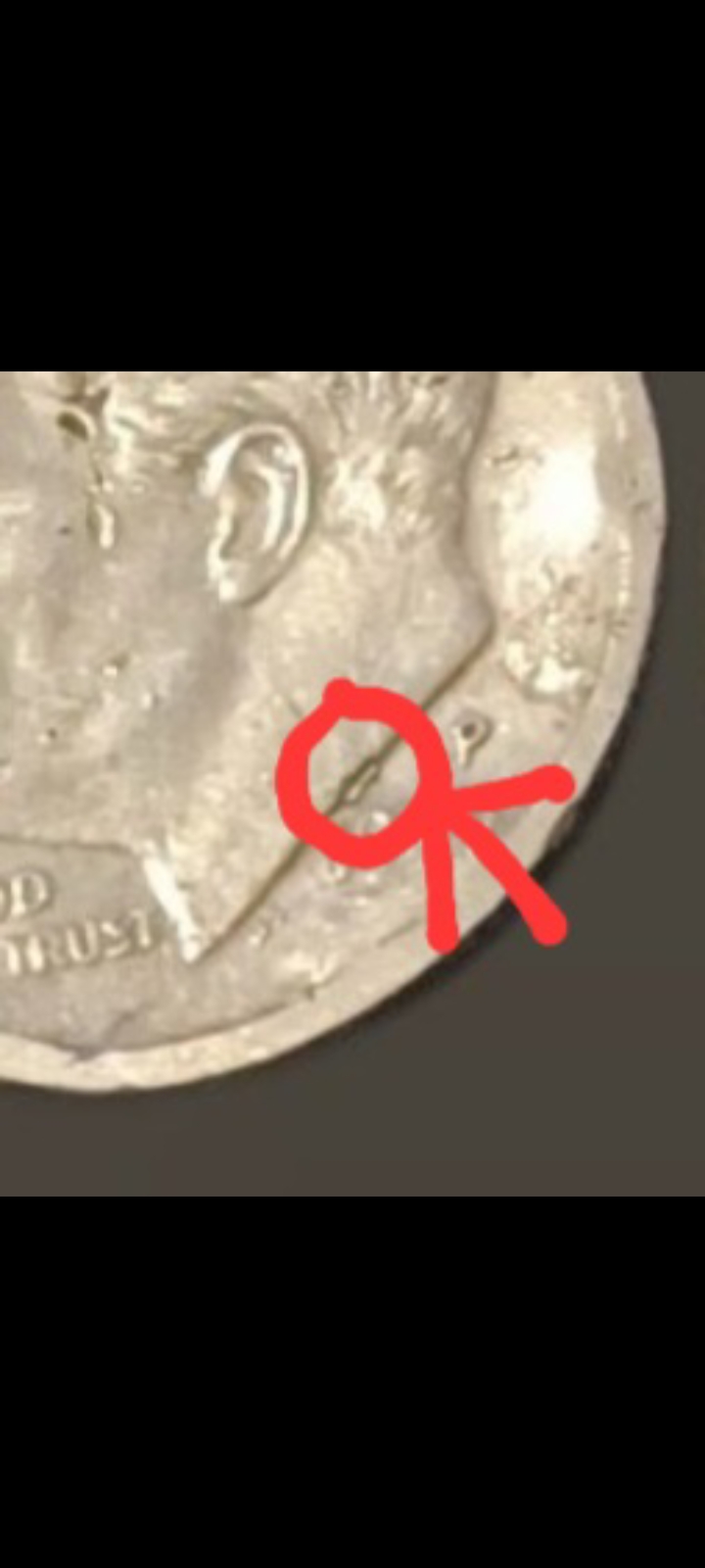 1999-US-Roosevelt-Dime-Chipped-In-Neck