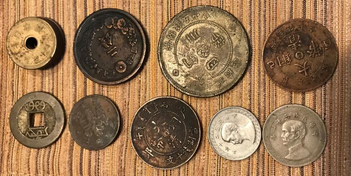 Bought-Two-Trays-Of-World-Coins-For-$15.--Good-Fun!