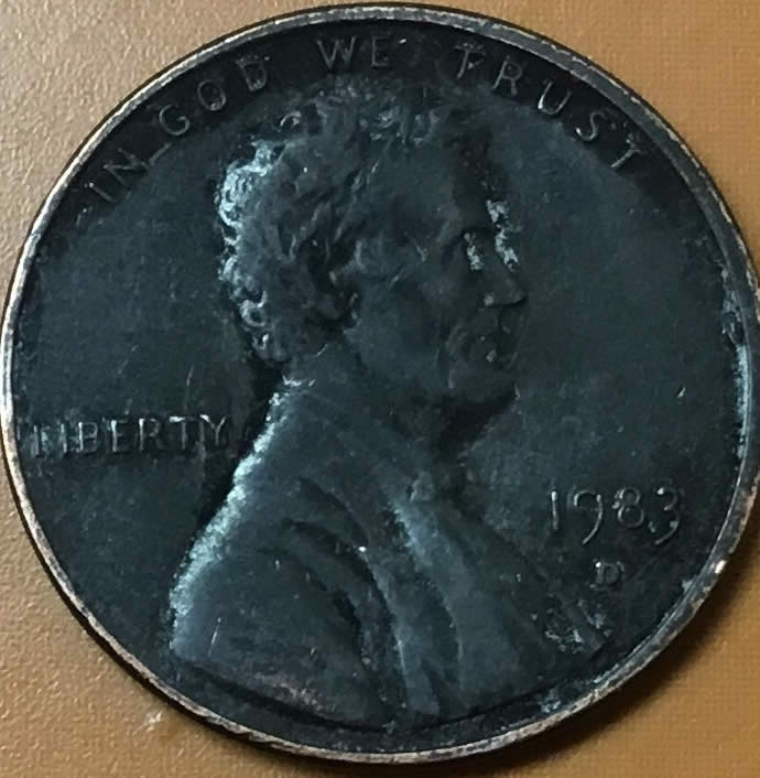 1983-D-Black-Penny-Error