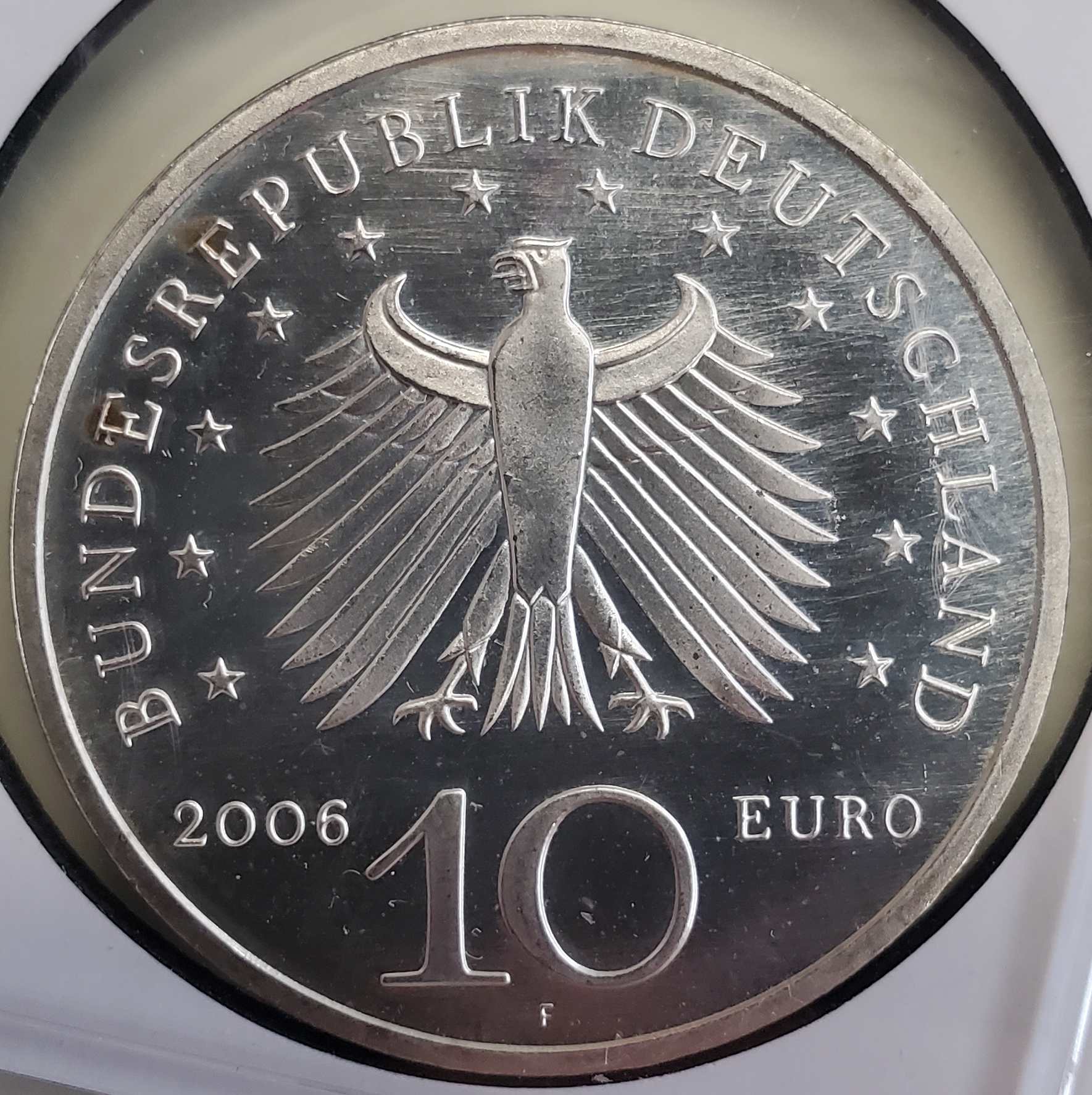 Post-Your-Coins-Featuring-An-Architect