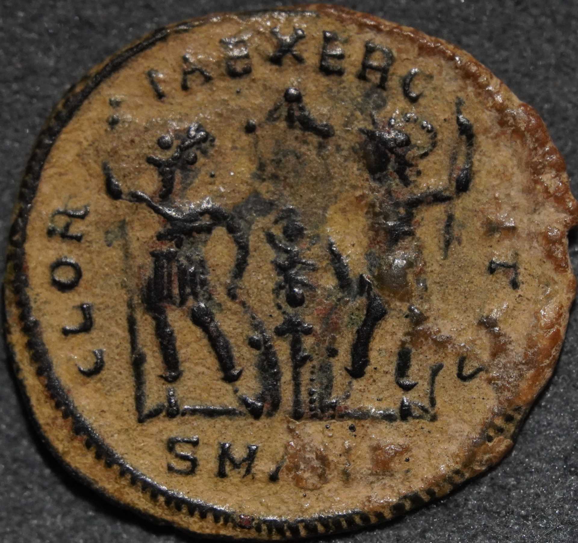 Constantius-II,-Nummus,-330-335,-Antioch,-Ef40-45,-Bronze,-Ric:88