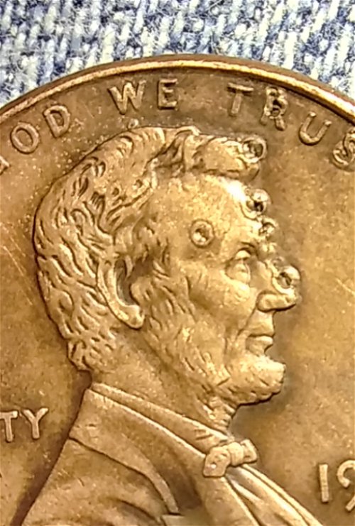 1999-D-Lincoln-Penny.-I-Believe-This-Is-An-Error-But-Any-Insight-Would-Help